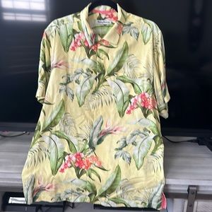 🌼🌺🌸Tommy Bahama Sz Medium